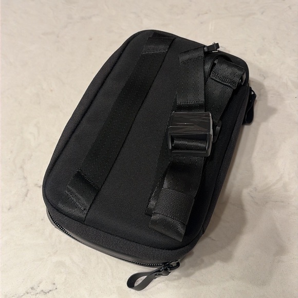 Alpaka Elements Tech Case Mini - Picture 3 of 10